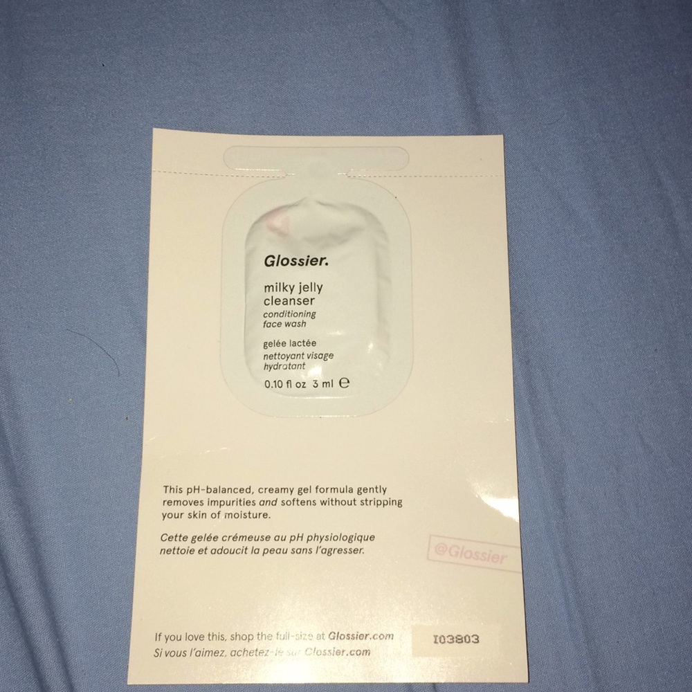 Glossier milky jelly cleanser sample